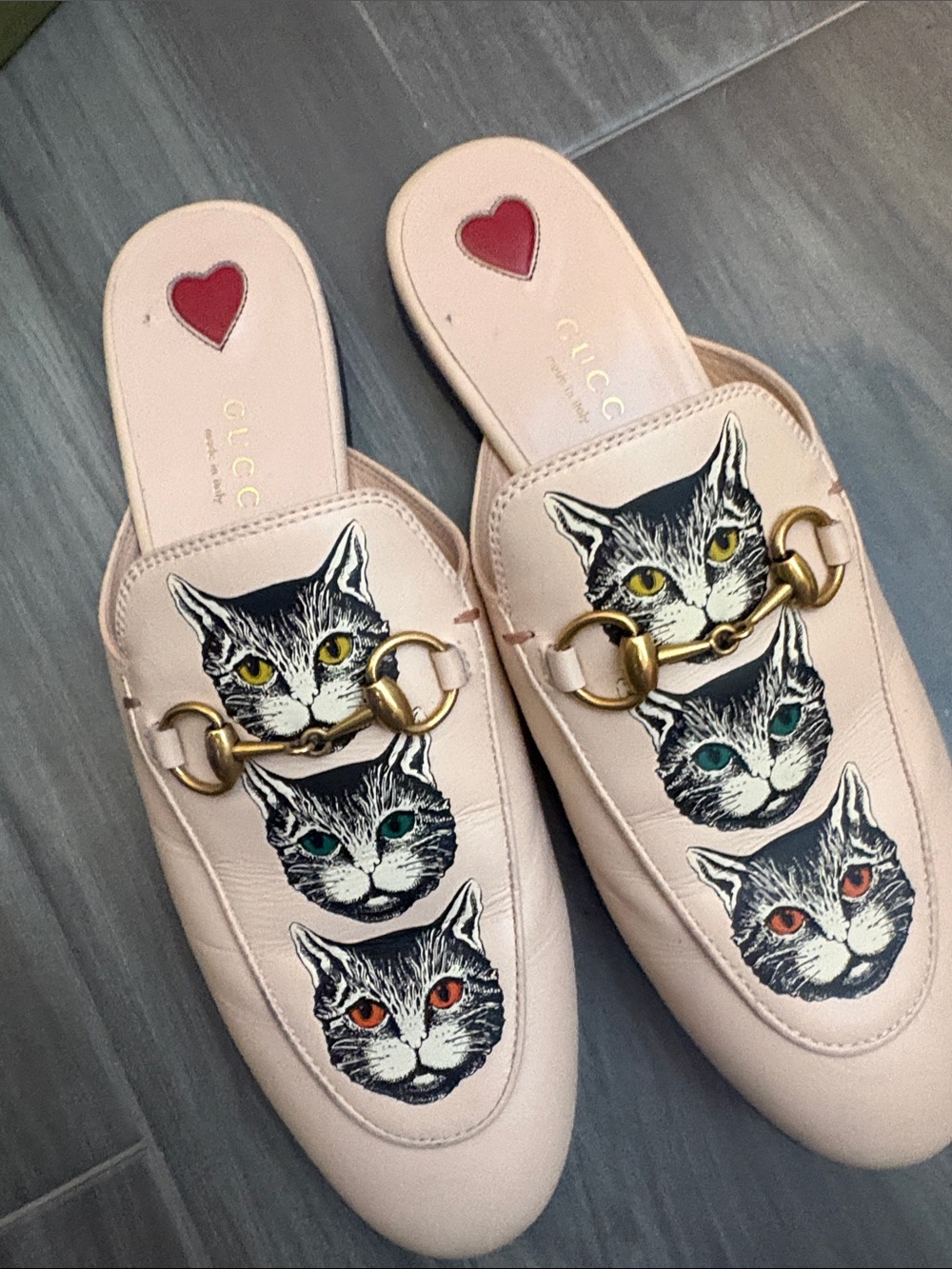 Gucci Pink Leather Cat-Print Horsebit Mules